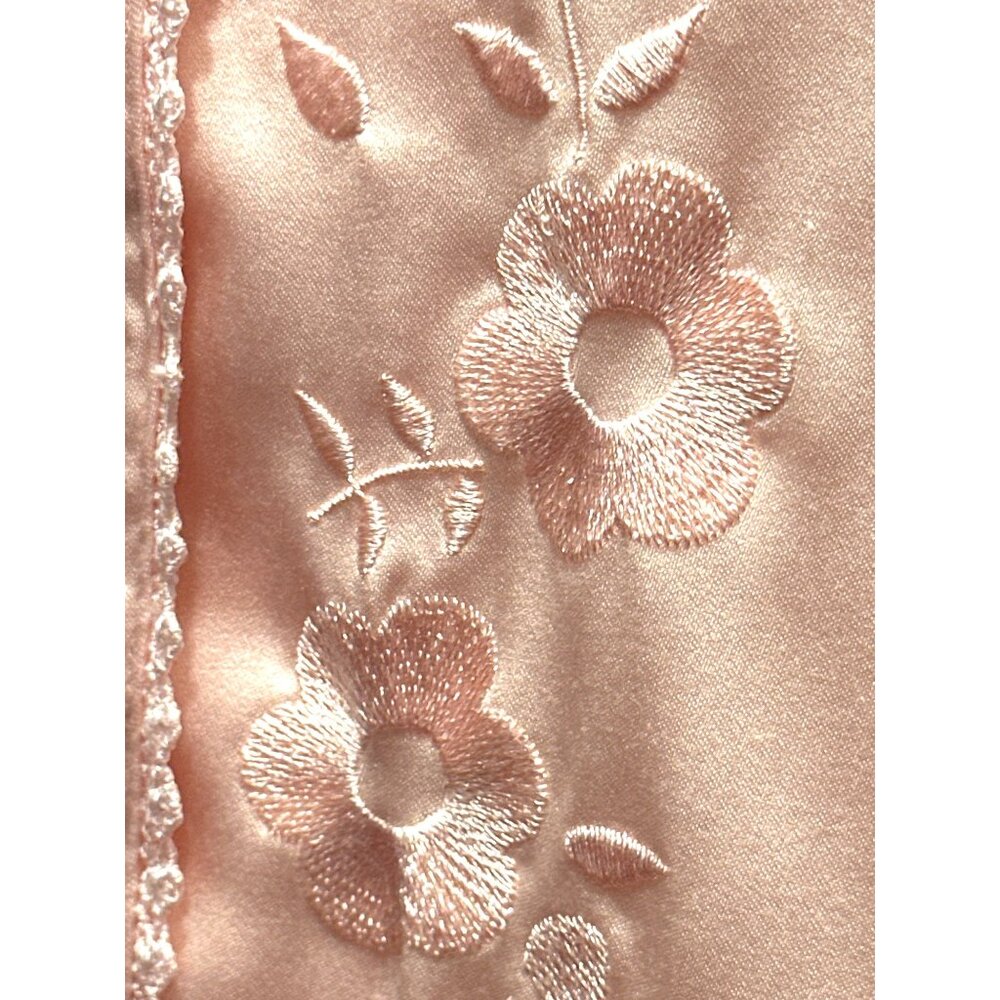 Nordstrom Intimates Size L Blush Pink Satin Embroidered Floral Lounge Top - Picture 7 of 11